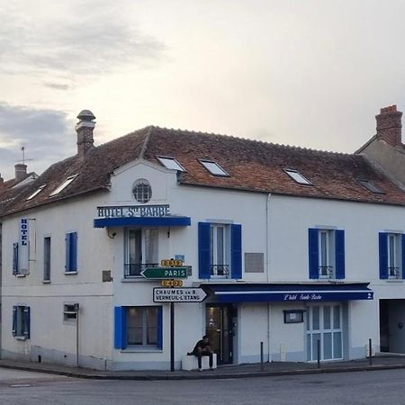 Hotel Sainte-Barbe Guignes-Rabutin Bagian luar foto