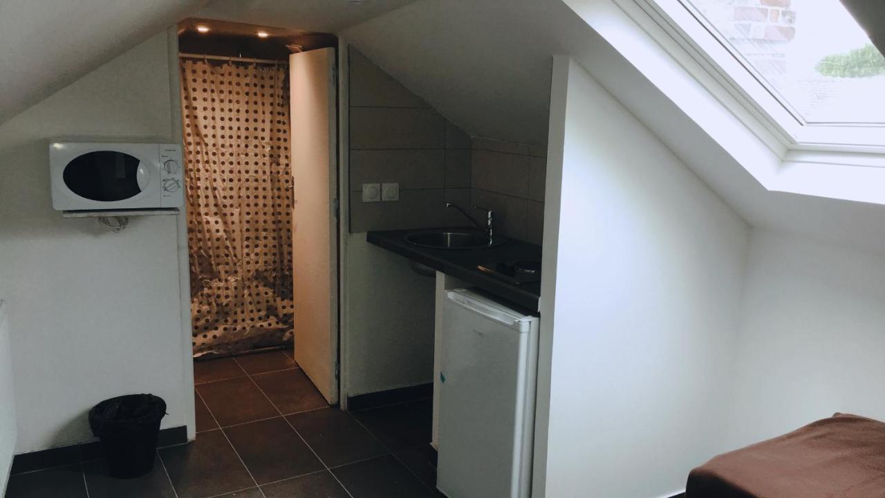 Hotel Sainte-Barbe Guignes-Rabutin Bagian luar foto